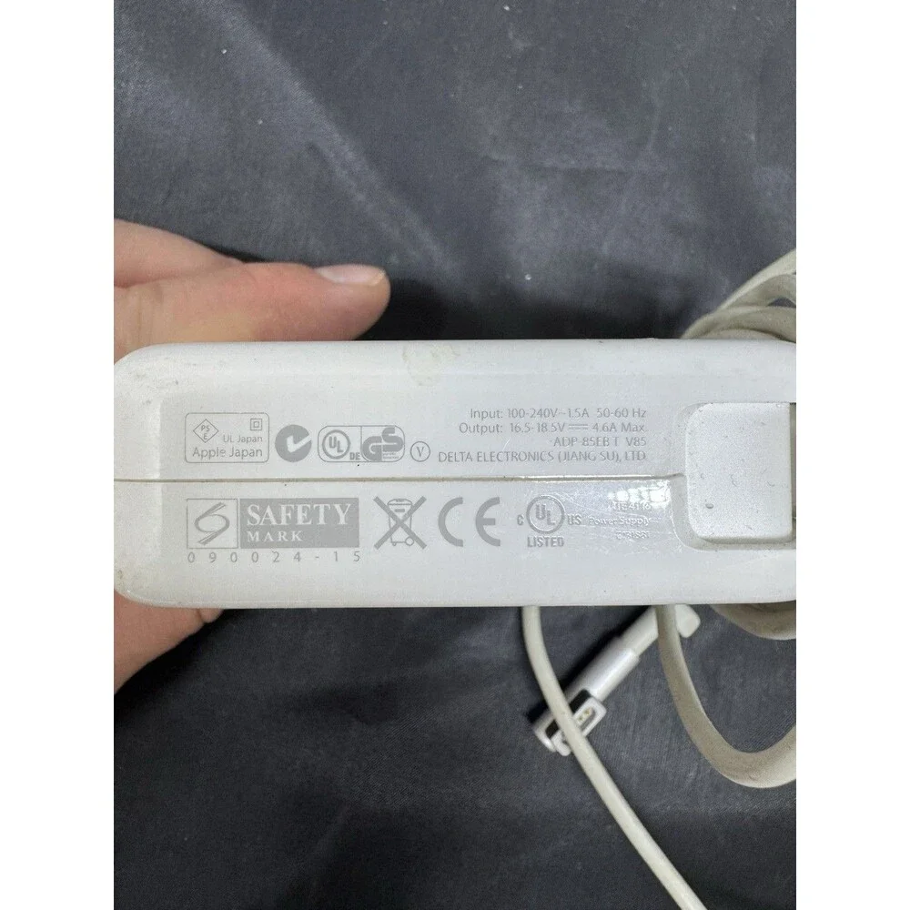 Genuine OEM Apple 85W MagSafe 1 Power Adapter A1343 L-Tip Charger MacBook Pro